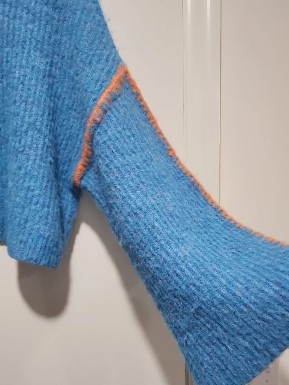 NATIVE YOUTH Blue Cropped Fuzzy Knit Sweater with Orange Trim